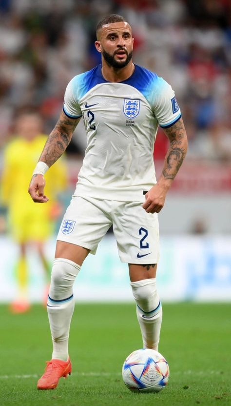 Walker Wallpaper Man City, Football Man City, Kyle Walker England, Manchester City Jersey Wallpaper, Manchester City Iphone Wallpaper, World Best Football Player, Walker Wallpaper, Manchester City Wallpaper, Kyle Walker