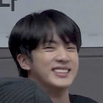 Jin Smile, Love Your Family, Seokjin Bts, Jungkook Abs, Worldwide Handsome, Bts Jin, Blackpink Jisoo, Bts Memes, Kim Seokjin