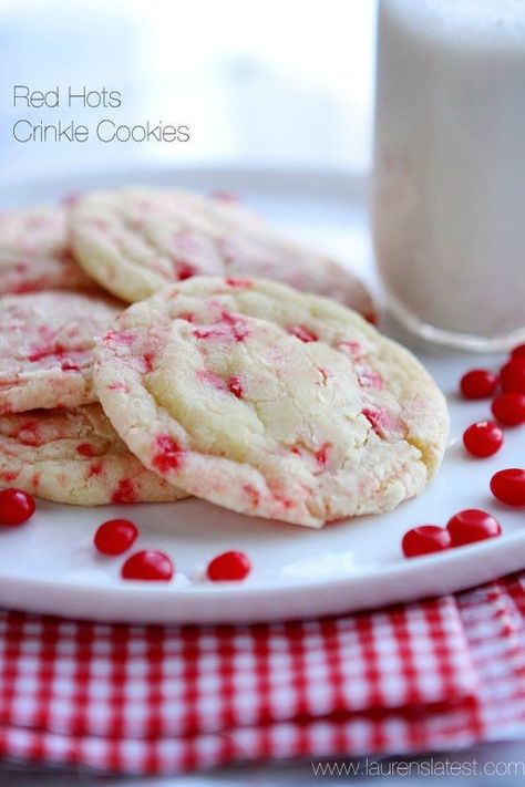 Red Hots Crinkle Cookies | Lauren's Latest | These are chewy little spicy cookies that I’m seriously in love with! They are made just like the Candy Cane Crinkles, but instead of crushing up candy canes, I crushed up some Red Hots. The candy softens in the oven, leaving these cookies perfectly moist and tender with just the right amount of cinnamon spice. You’ll love them! #christmascookies #holidaybaking #cookies #easyrecipes Red Hots Candy Recipes, Valentine's Cakes, Cookies Valentines, Blue Sprinkles, Valentines Cookies, Red Hots, Valentines Day Food, Crinkle Cookies, Think Food