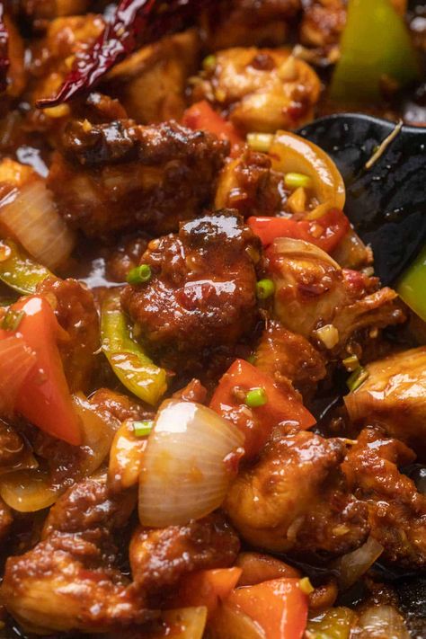 Szechuan Chicken Recipe - My Food Story Chinese Chicken Dishes, Schezwan Chicken, Szechuan Recipes, Szechuan Chicken, Spicy Chicken Recipes, Chinese Cooking Recipes, Chinese Takeout, Easy Chinese Recipes, Spicy Dishes