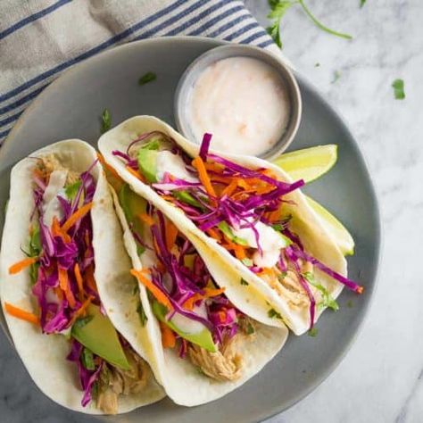 three sweet chili chicken tacos on gray plate with dipping sauce Sweet Peas And Saffron, Summer Slow Cooker Recipes, Sweet Chili Chicken, Easy Taco Recipes, Sweet Chicken, Chili Chicken, Peach Salsa, Chicken Taco, Weeknight Dinner Recipes Easy