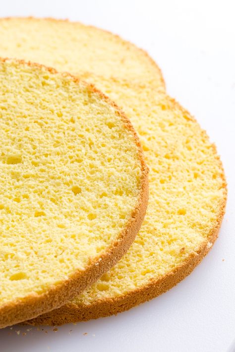 Let's learn how to make classic sponge cake. This light and airy sponge cake is a base to many delicious cakes! With just 3 ingredients, this cake is quick and easy to make, and very versatile to flavor and decorate. #spongecake #cake Sponge Cake Recipes, Gateaux Cake, 3 Ingredient, Cake Flour, Food Cakes, Sponge Cake, Homemade Cakes, Sweet Savory, Sin Gluten