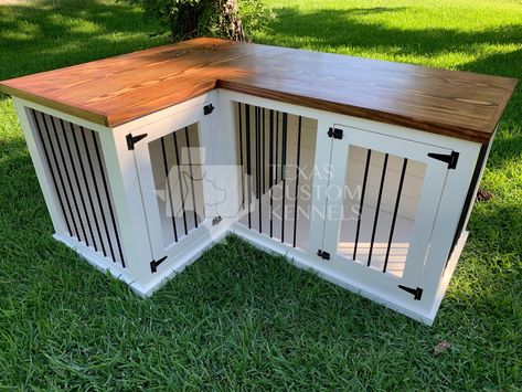 Large Dog Crate Nightstand, Sofa Table Dog Kennel, Corner Dog Crate Furniture, Custom Dog Kennel Furniture, Built In Dog Kennel Living Room, Stacked Dog Crates, Dog Crates In Living Room, Inside Dog Kennel Ideas, Corner Dog Kennel