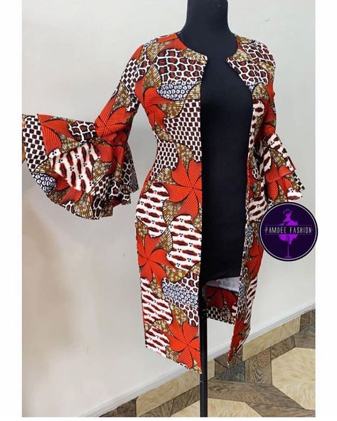 Pamdee_fashion on Instagram: “Restock alert ❣️ available in size Uk 12/14/16 Price: 150gh/$31/N12,500 Call/WhatsApp +233501099346 no dms❌❌ Worldwide delivery available…” African Print Coat, Ankara Kimono, Ankara Jackets, Beautiful Ankara Styles, Trendy Ankara Styles, African Print Tops, Mode Kimono, Short African Dresses, African Dresses Modern