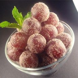 Frosted Grapes Recipe Frosted Grapes Recipe, Sour Patch Grapes, Lucky Food, Sugar Free Jello, Frozen Grapes, Grape Recipes, Winter Diy, Christmas Stuff, Comfort Foods