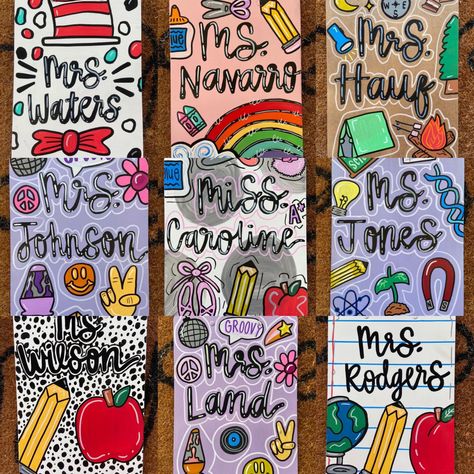 Cute Name Painting Ideas, Art For Teachers Gift, Painting Ideas On Canvas For Teachers, Teacher Painting Canvas Classroom, Teacher Canvas Painting Diy Gift Ideas, Clip Board Painting Ideas, Teacher Painting Ideas, Teacher Clipboard Ideas, Teacher Clipboard Painted