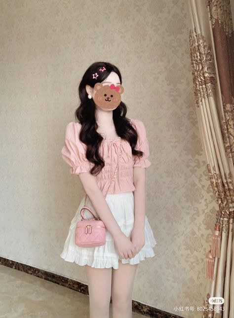 Pink Korean Outfit, Pastel Pink Outfits Aesthetic, Coquette Outfit Summer, Pink Outfits Aesthetic, Fashion Sketches Dresses, Sketches Dresses, Pretty Drinks, Easy Trendy Outfits, Asian Outfits