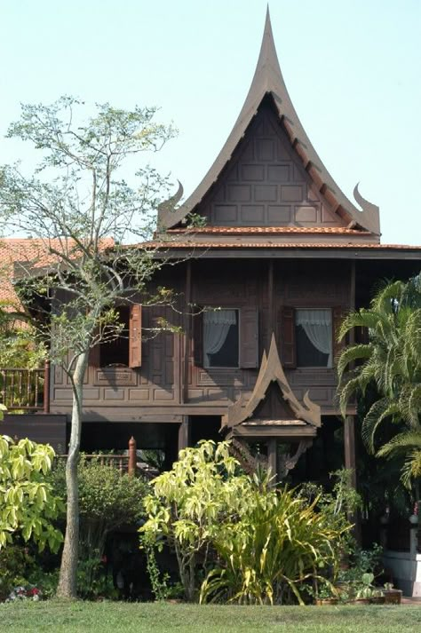 Thai House Cooking, Bangkok, Thailand Thai Wooden House, Thai House Traditional, Thai Style House, Thai Houses, Thailand House, Khmer House, Thai Decor, Thai Architecture, Architecture 101