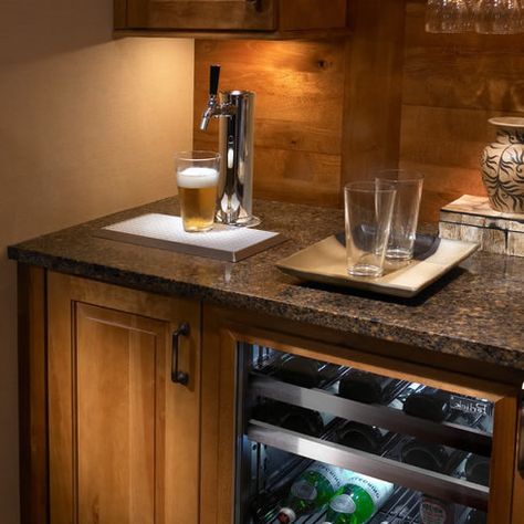 Kegerator.com Built In Kegerator, Bar With Kegerator Built Ins, Kegerator Ideas, Kegerator Cabinet, Bar Remodel, Modern Mansion Interior, Rustic Basement Bar, Basement Wet Bar, Inside Bar