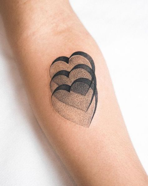 Halftone Tattoo, Stipple Tattoo, Fearless Tattoo, Stippling Tattoo, Aa Tattoos, Deep Tattoo, Optical Illusion Tattoos, Illusion Tattoos, Around Arm Tattoo