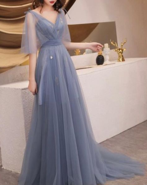 Simple Modest Prom Dresses, Gaun Koktail, Best Evening Dresses, Simple Gowns, Gowns Dresses Elegant, Banquet Dresses, Stunning Prom Dresses, Prom Dress Inspiration, Cute Prom Dresses