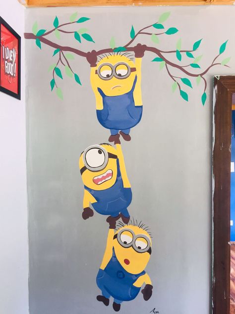 Wall art Minion Wall Painting, Corner Wall Painting Ideas, Cartoon Wall Painting Ideas, Disney Mural, Bedroom Art Painting, Cartoon Wall Painting, Simple Wall Paintings, Wall Drawings, Stone Pictures Pebble Art