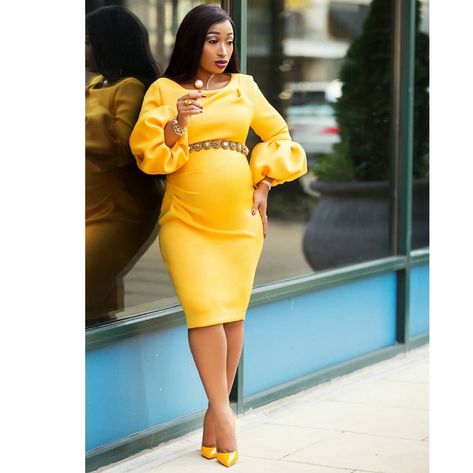 Maternity Gown Styles, African Maternity Dresses, Pregnant Women Fashion, Elegant Maternity Dresses, Cute Maternity Dresses, Preggo Fashion, Dresses For Pregnant Women, Cute Maternity Outfits, Stylish Maternity Outfits