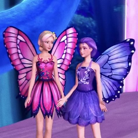 Barbie Mariposa And Her Butterfly Fairy Friends, Fairy Topia Barbie, Mariposa Barbie Aesthetic, Barbie Mariposa Costume, Butterfly Barbie, Barbie Nostalgia, Barbie Fairy, Free Barbie, Barbie Fairytopia