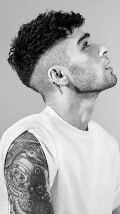 Very Short Hair Men, Zayn Malik Hairstyle, Zayn Malik Video, Zayn Malik Style, Zayn Malik Photos, Guy Haircuts Long, Men Haircut Curly Hair, Zayn Malik Pics, Faded Hair