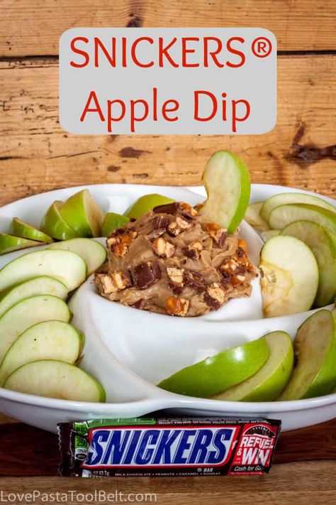 Fall Football Appetizers, Appetizers Football, Football Finger Foods, Diy Party Food, Football Appetizers, Dip Recipes Appetizers, Football Snacks, Sweet Dips, Apple Dip