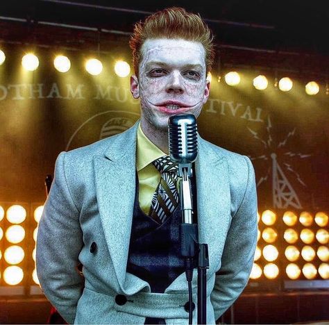 Cameron Monaghan Gotham, Penguin And Riddler, Jerome Gotham, Gotham Characters, Gotham Joker, Joker Film, Gotham Tv Series, Gotham Series, Der Joker