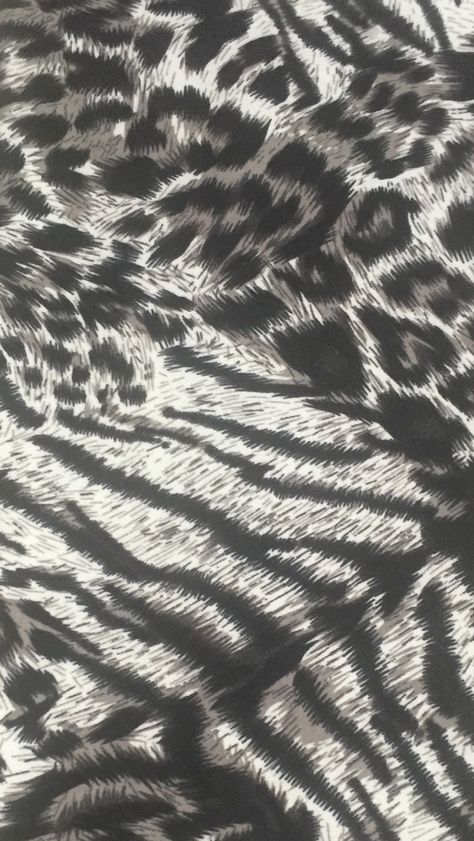 Zebra and Leopard print Y2k Zebra Print Wallpaper, Cheata Print Pictures, Zebra And Cheetah Print, Zebra Print Wallpaper Iphone, Rm Collage, Zebra Aesthetic, Zebra Print Aesthetic, Zebra Print Background, Zebra Background