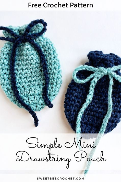 Crochet Drawstring Pouch, Crochet Pouches, Diy Mittens, Mini Coin Pouch, Crochet Drawstring Bag, Bee Crochet, Crochet Drawstring, Crochet Unique, Crocheted Bags