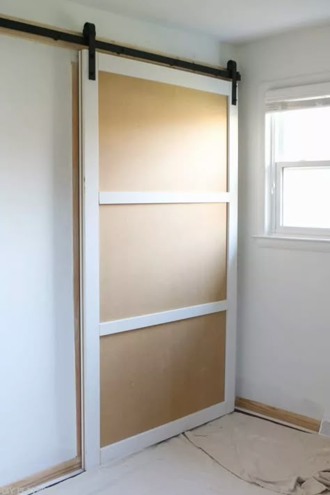 Diy Barn Door Cheap, Door Diy Projects, Diy Sliding Door, Barn Door Closet, Closet Built Ins, Building A Barn Door, Diy Sliding Barn Door, Diy Barn, Composite Deck