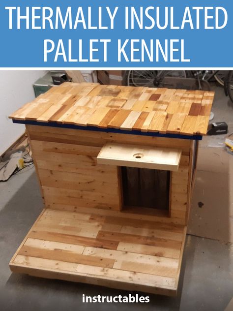 Diy Cat Kennel, Pallet Cat House Outdoor, Cute Dog Houses Outdoor, Diy Doghouse Outdoor Winter, Cold Weather Dog House, Insulating Dog House Winter, Insulated Dog House Diy, Diy Insulated Cat House Winter, Cat House Outdoor Winter