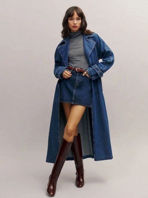 Reformation Hayes Denim Trench Coat Street Wear Runway Fashion, Denim On Denim Aesthetic, Greta Onieogou Outfits, Cute Rainy Day Outfit Summer Rain, Jean Trench Coat Outfit, Rain Boots Outfit Summer, Denim On Denim Outfits For Women, Reformation Aesthetic, Denim Fall Outfits