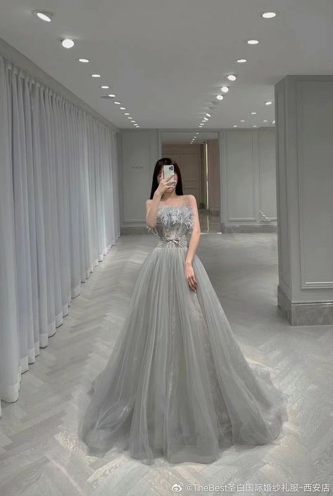 Debut Gowns, Ethereal Dresses, Step Siblings, Gowns Dresses Elegant, Prom Girl Dresses, Princess Ball Gowns, Prom Dress Inspiration, Pretty Prom Dresses, Fairytale Dress