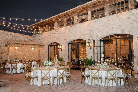 The romance and splendor of this desert oasis wedding gives a whole new meaning to the word elegance. High school sweethearts, Allison and Wesley, chose Arizona for their destination wedding locale, and my do we love the natural mountain backdrops and breathtaking Mediterranean architecture of the wedding venue. From the designer Berta wedding dress to the draped ceremony backdrop to the neutral mismatched bridesmaid dresses, this wedding over on #ruffledblog is worth seeing! Wedding Venue Courtyard, Wedding Venue Architecture, Scottsdale Wedding Venues, Oasis Wedding, Berta Dress, Event Venue Design, Event Space Design, Natural Mountain, Berta Wedding