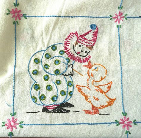 Clown and Duck Embroidery by IamSusie, via Flickr Duck Embroidery, Embroider Ideas, French Embroidery, Baby Applique, Embroidery Lessons, Vintage Circus, Quilt Stitching, Slow Stitching, Vintage Stuff