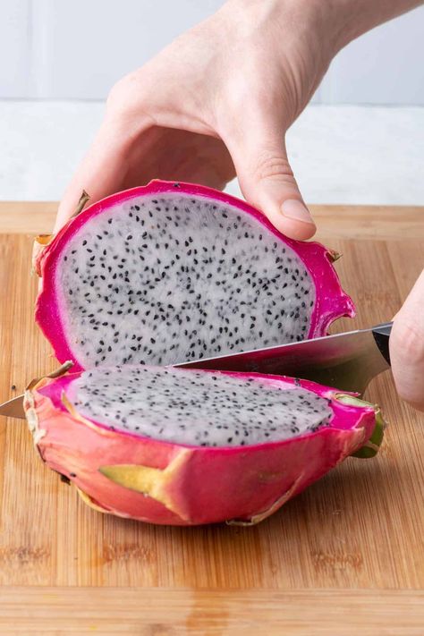 This easy step-by-step guide teaches how to cut dragon fruit into slices, wedges, and cubes, perfect for salads, smoothies, and yogurt. | How to Cut Dragon Fruit | How to Cut Dragon Fruit Slices | How to Cut Dragon Fruit Wedges | How to Cut Dragon Fruit into Cubes | How to Cut and Eat Dragon Fruit | Dragon Fruit Recipes | How to Store Cut Dragon Fruit | Dragon Fruit Recipes, Dragon Fruit Dragon, Grilled Fruit Kabobs, Dragonfruit Recipes, Fruit Dragon, Dragon Fruit Smoothie, Fruit Slices, Grilled Fruit, Smoothie Packs