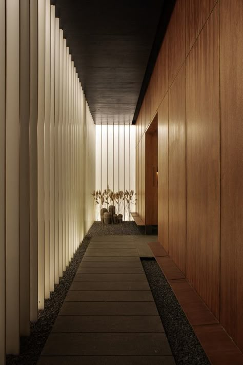 Meditation Hall, Zen Mode, Meditation Rooms, Spa Interior, Meditation Center, Timber Panelling, Spa Design, Chinese Architecture, Meditation Space