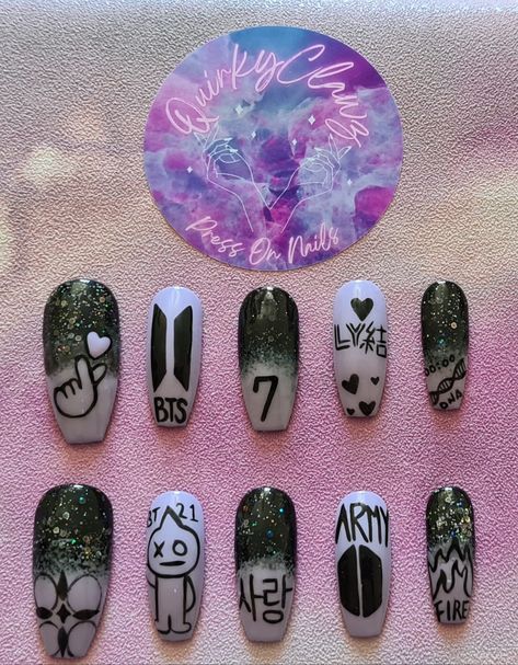 BTS Purple Black Ombre K-pop Themed Hand Painted Press on Nails Army Nail Art, Bts Nails, Black And Purple Nails, Army Nails, K Pop Nails, Idol Nails, Army Crafts, Bts Purple, Nail Goals