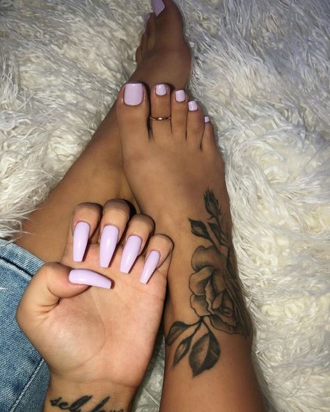 Pretty Toe Nails, Cute Toe Nails, Summer Acrylic Nails, Pedicures, Pretty Acrylic Nails, Cool Nail Designs, Best Acrylic Nails, Long Acrylic Nails, Gorgeous Nails