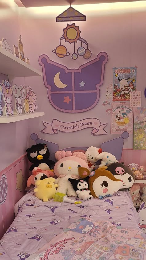 Sanrio Bedroom Ideas Kuromi, Kuromi Inspired Room, Sanrio Room Decor Aesthetic, Diy Sanrio Room Decor, Kuromi Room Decor Diy, Aesthetic Sanrio Room, Hello Kitty Themed Bedroom, Cute Sanrio Room Ideas, Sanrio Diy Decor