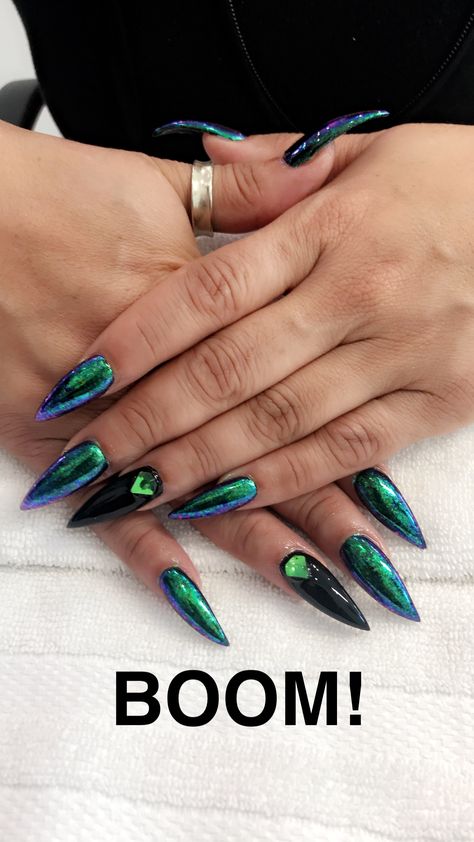 Nail flakes over black to give it a dark mermaid vibe #polishednails562 Mermaid Flakes Nails, Mermaid Green Nails, Dark Holographic Nails, Black Mermaid Nails, Black And Holographic Nails, Green Mermaid Nails, Dark Mermaid Nails, Black And Dark Green Nails, Dark Turquoise Nails