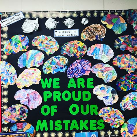 Students complete the crumpled brain growth mindset activity first. Mindfulness Bulletin Board Ideas, Brain Bulletin Board Ideas, Mindfulness Bulletin Board Elementary, Growth Mindset Art Project, Growth Classroom Theme, Brain Bulletin Board, 7 Mindsets Bulletin Boards, Bulletin Board Ideas Growth Mindset, Ks1 Displays