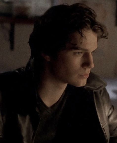 Mike Hellraiser, Henry Cavill Hellraiser, Hellraiser Hellworld, Henry Cavill Girlfriend, Young Henry Cavill, Young Henrys, Twilight Book, Brown Hair Blue Eyes, Male Oc