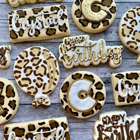 Cheetah Birthday Cookies, Cheetah Cookies Decorated, Cheetah Print Cookies, Leopard Print Cookies, Cheetah Cookies, Cheetah Print Party, Cheetah Birthday, 19 Birthday, 25th Bday