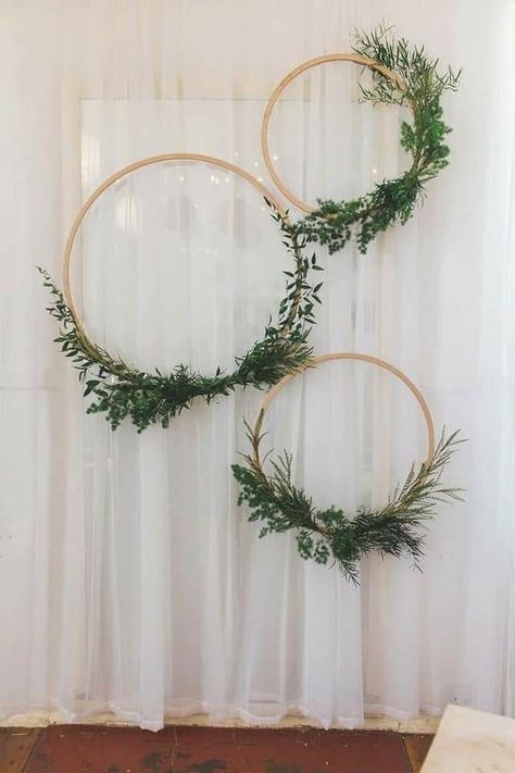 Diy Wedding Wreath, Hoop Wreaths, Wedding Hoop, Diy Wedding Backdrop, Light Backdrop, Copper Wedding, בר מצווה, Engagement Decorations, Wedding Wreaths