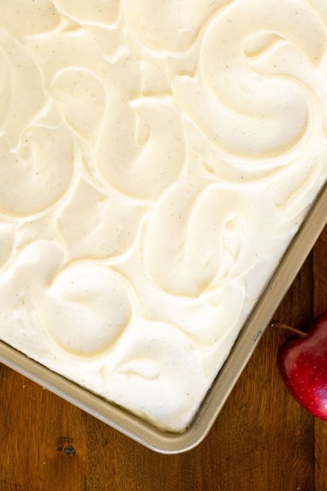 This delicious, one-bowl, no-mixer, super moist Ridiculously Easy Applesauce Sheet Cake comes together in minutes. Same with the fabulous, creamy vanilla bean icing! #applesaucecake, #easyapplesaucecake, #onebowlnomixer, #easycake Vanilla Bean Icing, Easy Applesauce, Cake Sheet, Applesauce Cake, Sheet Cake Recipes, Flavored Oils, Round Cake Pans, Round Cakes, Sheet Cake