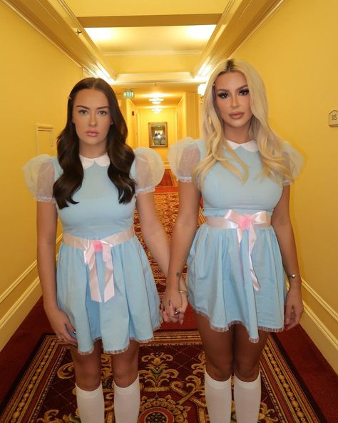 tana mongeau (@tanamongeau) • Instagram photos and videos Bleach And Tone, Tana Mongeau, Duo Halloween Costumes, I Icon, These Girls, Comedians, The Truth, Behind The Scenes, Hallway