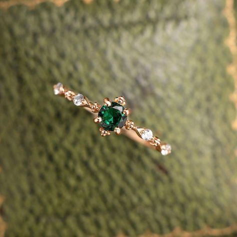 Vintage Emerald Diamonds Ring in 14K Gold Dainty Minimalist Stackable Ring Timeless Engagement Ring Handmade Jewelry Gift for Her - Etsy Gold And Green Rings Aesthetic, Dainty Emerald Engagement Ring, Promos Rings, Green Promise Ring, Stackable Engagement Rings, Emerald Promise Ring, Stackable Engagement Ring, Silver Leaf Ring, Timeless Engagement Ring