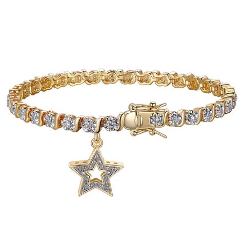 PRICES MAY VARY. STAR BRACELET: The star charm dangles from a diamond accented S-link chain which offers sparkle from every angle HYPOALLERGENIC: Carefully crafted in 18 karat yellow gold-plated bronze, Morgan & Paige tennis bracelets for women are ideal for those with sensitive skin DOUBLE LATCH CLOSURE: The double latch closure provides a secure fit. Wear your diamond accented tennis bracelet time and time again EASY GIFTING: This gold star bracelet comes in a chic, gift-ready box that is perf Gold Bracelets Stacked, Dope Jewelry Accessories, Gold Charm Bracelet, Dope Jewelry, Jewelry Lookbook, Star Bracelet, Fine Jewelry Bracelets, Gold Plated Bracelets, Tennis Bracelet Diamond