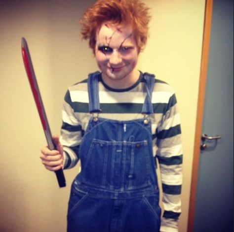 Ed Sheeran as Chucky | Celebrity Halloween Costumes #celebritycostumes Ed Sheeran Memes, Ed Sheeran Love, Best Celebrity Halloween Costumes, Celebrity Halloween, Honey Boo Boo, Celebrity Costumes, Pale Face, White Lips, Celebrity Halloween Costumes