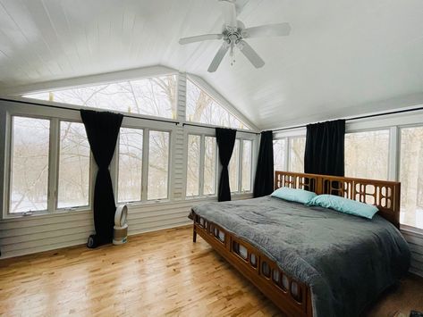 Turn Sunroom Into Bedroom, Turning Sunroom Into Bedroom, Sunroom Turned Bedroom, Porch Turned Into Sunroom, Sunroom Into Bedroom, Sunroom Bedroom, Sunroom Designs, Remodeling Mobile Homes, Home Reno