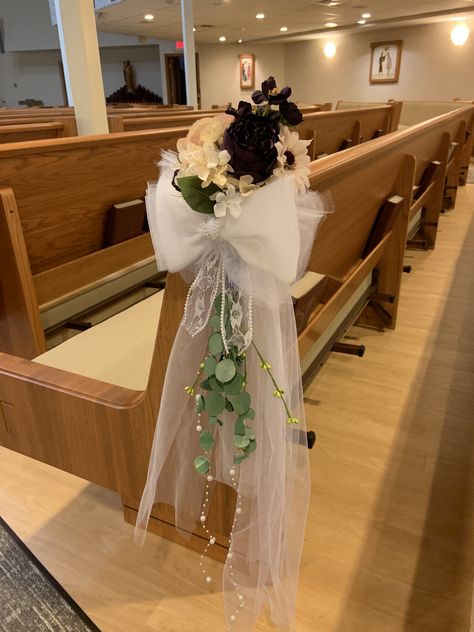 Pew Wedding Decorations, Pew Decorations Wedding, Church Pew Wedding Decorations, Church Pew Wedding, Church Wedding Decorations Aisle, Church Pew Decorations, Wedding Pew Bows, Wedding Pew Decorations, Church Aisle Decorations