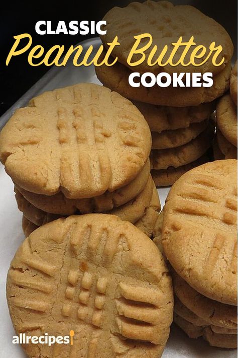 Best Peanut Butter Cookies, Classic Peanut Butter Cookies, Easy Peanut Butter Cookies, Lost 100 Pounds, Healthy Food Facts, Best Peanut Butter, Butter Cookies Recipe, Peanut Butter Cookie Recipe, Easy Peanut Butter