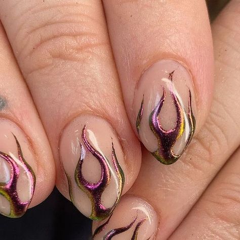 Natasha on Instagram: "Two tone chrome flames 🤩🔥 @magpie_beauty chrome powder" Black Chrome Flame Nails, Chrome Fire Nails, Chrome Flame Nails Designs, Chrome Flame Nails, Velvet Gown Design, Flames Nails, Rave Nails, Nail Art Printer, Flame Nails