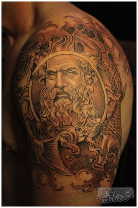 Tattoos Inspired by Ancient Greek Art | Inked Magazine Sun God Tattoo, Helios Tattoo, Greek Sun God, Greek Sun, God Tattoo, Tattoo Cream, God Tattoos, Ancient Greek Art, Sun Tattoos