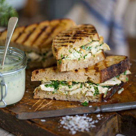 Toasted sourdough sandwich with herbed chicken mayo Chicken Mayonnaise, Chicken Mayo Sandwich, Chicken Liver Pate Recipe, Liver Pate Recipe, Chicken Mayo, Herbed Chicken, Mayo Sandwich, Sourdough Sandwich, Chicken Liver Pate